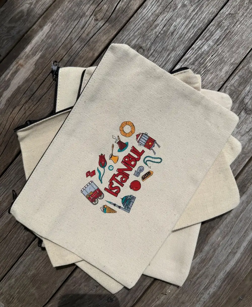 Istanbul Canvas Zipper Pouch: colourful “İstanbul” lettering with small icons.